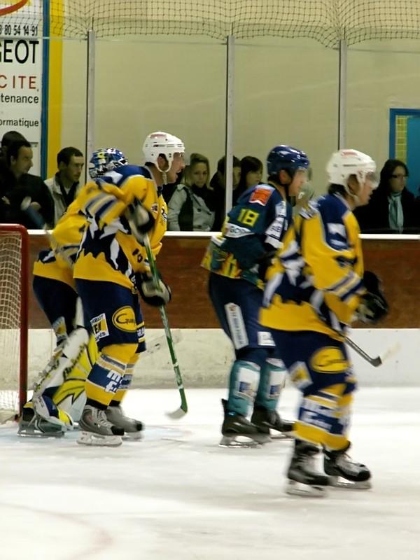 Dijon  3 - 2 Chamonix 