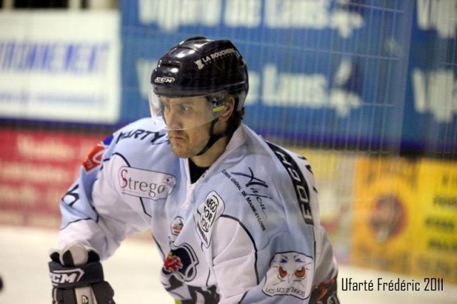 Photo hockey match Villard-de-Lans - Angers  le 11/03/2011