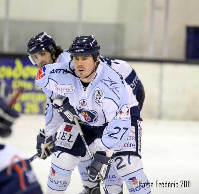 Photo hockey match Villard-de-Lans - Angers  le 11/03/2011