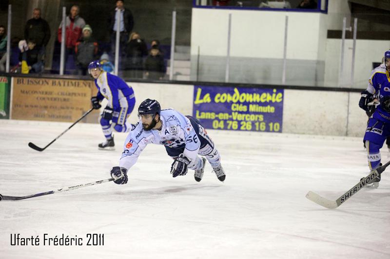 Villard-de-Lans 5 - 7 Angers 