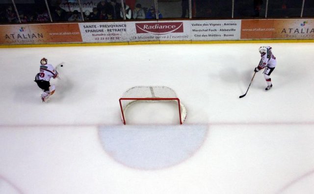 Photo hockey match Amiens  - Briançon  le 11/03/2011