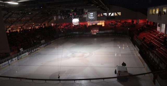 Photo hockey match Amiens  - Briançon  le 11/03/2011