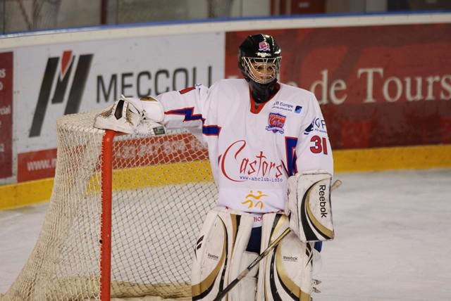 Tours  10 - 0 Asnières II