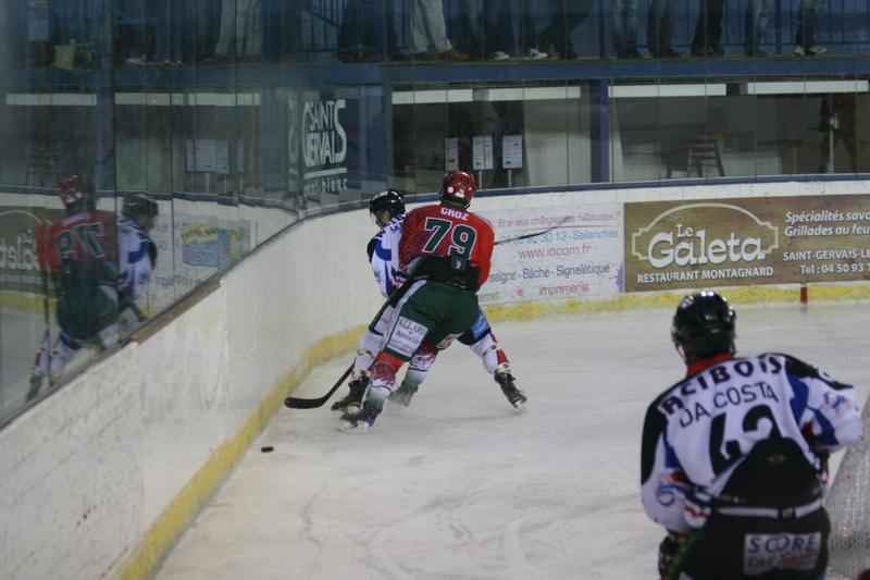 Mont-Blanc 1 - 2 Caen 