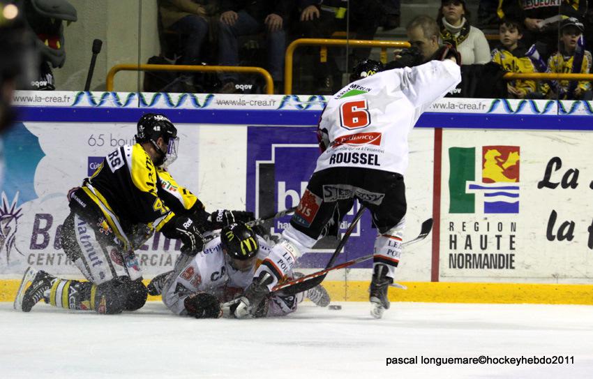 Rouen 3 - 1 Amiens 