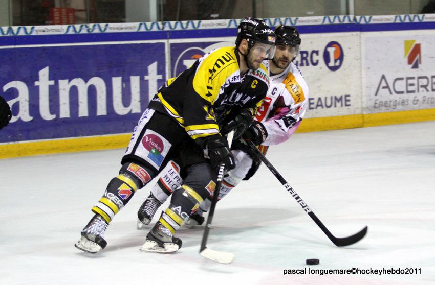 Rouen 3 - 1 Amiens 