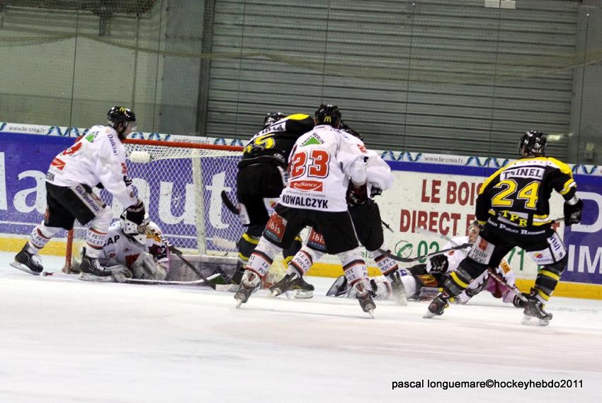 Rouen 3 - 1 Amiens 