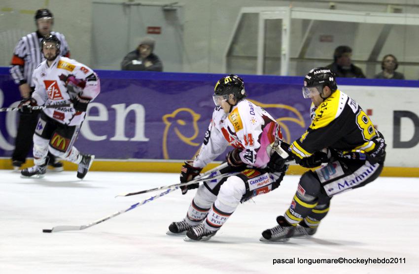 Rouen 3 - 1 Amiens 