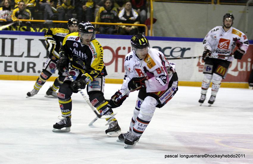 Rouen 3 - 1 Amiens 