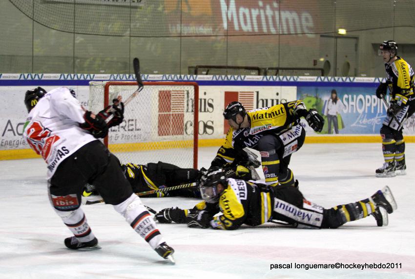 Rouen 3 - 1 Amiens 