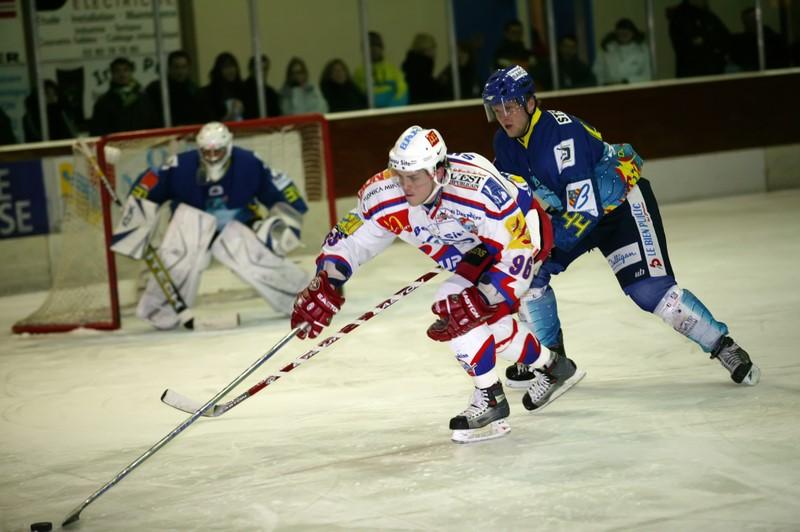 Dijon  4 - 2 Epinal 