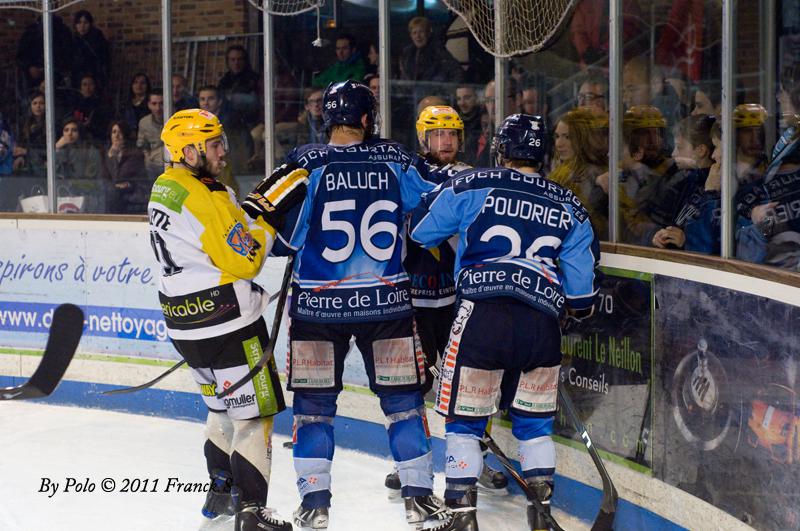 Angers  6 - 1 Strasbourg 