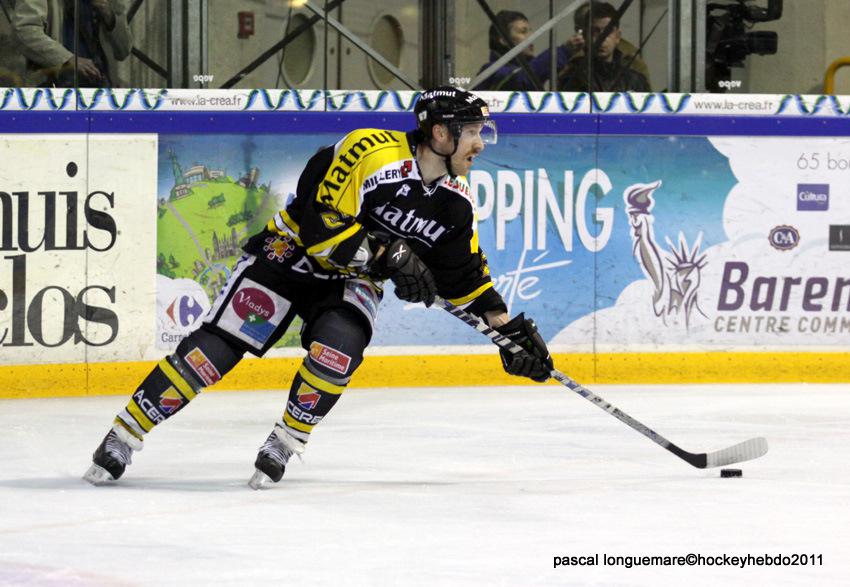 Rouen 2 - 1 Amiens 