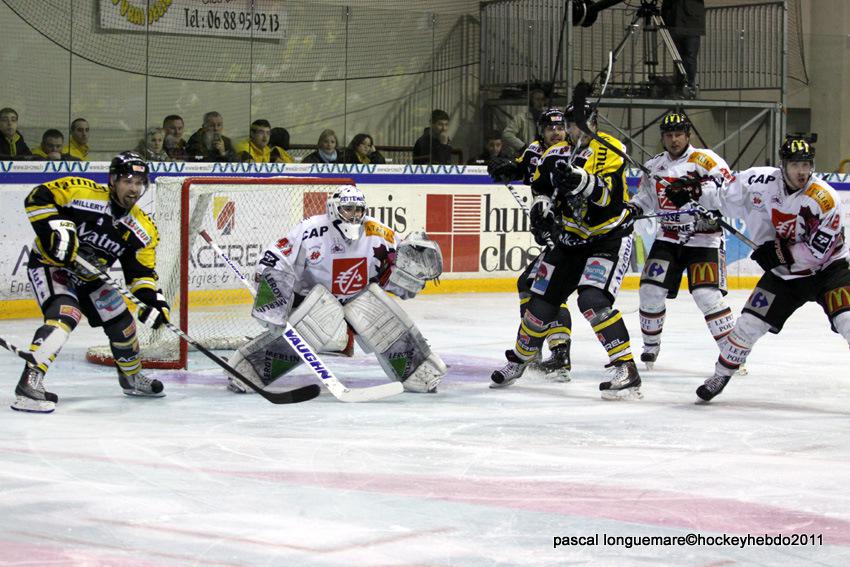 Rouen 2 - 1 Amiens 