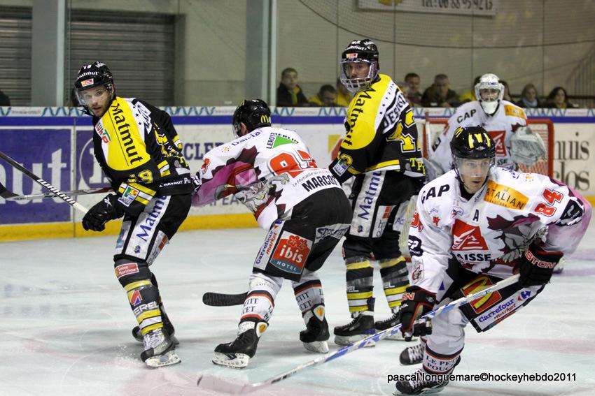 Rouen 2 - 1 Amiens 