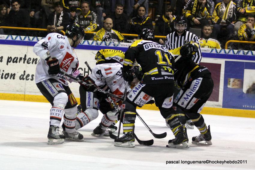 Rouen 2 - 1 Amiens 