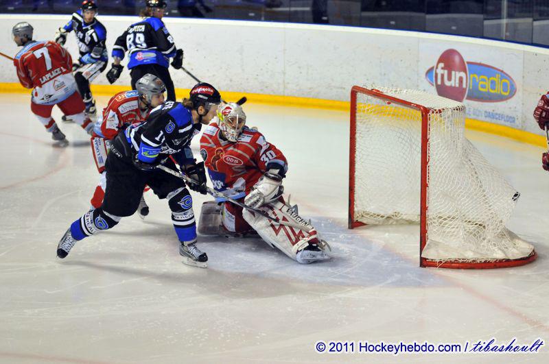Nantes 5 - 5 Annecy