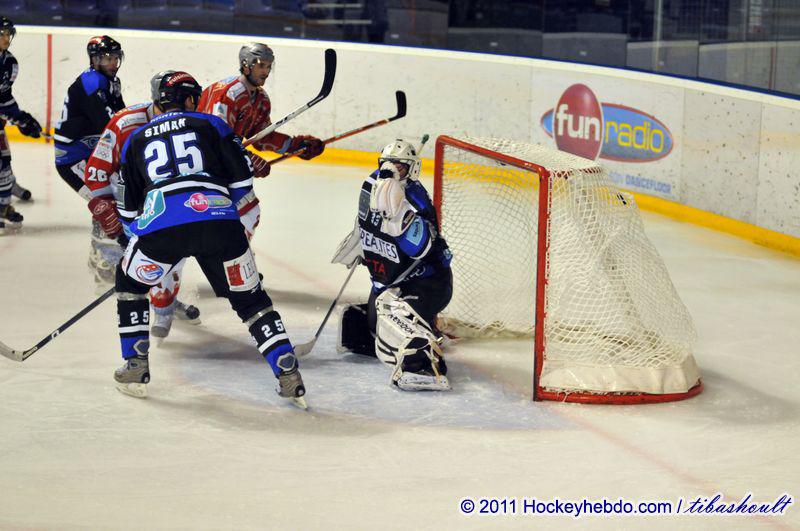 Nantes 5 - 5 Annecy