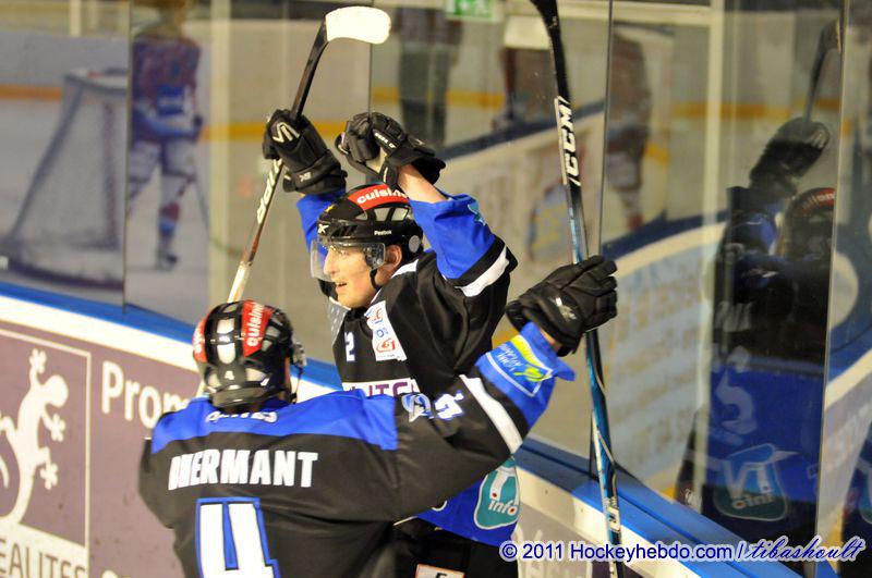 Nantes 5 - 5 Annecy