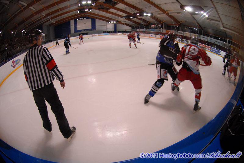 Nantes 5 - 5 Annecy