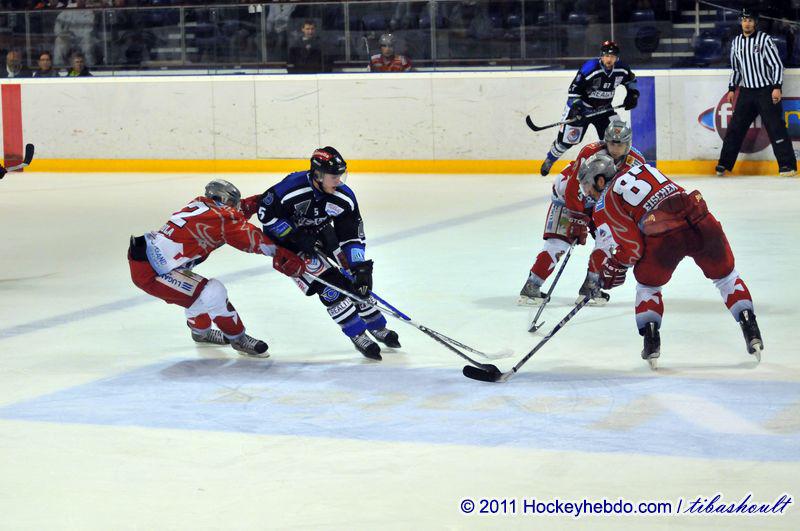 Nantes 5 - 5 Annecy
