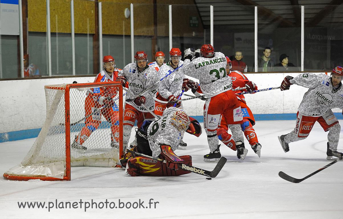 Valence 1 - 3 Anglet