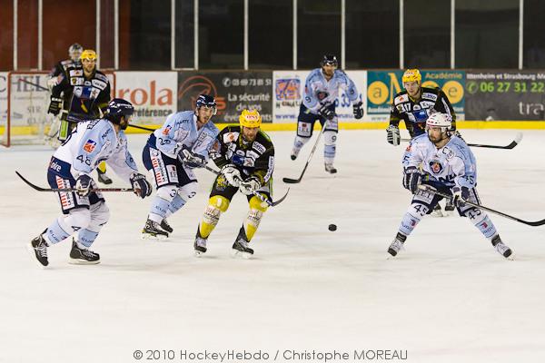 Strasbourg  3 - 1 Angers 