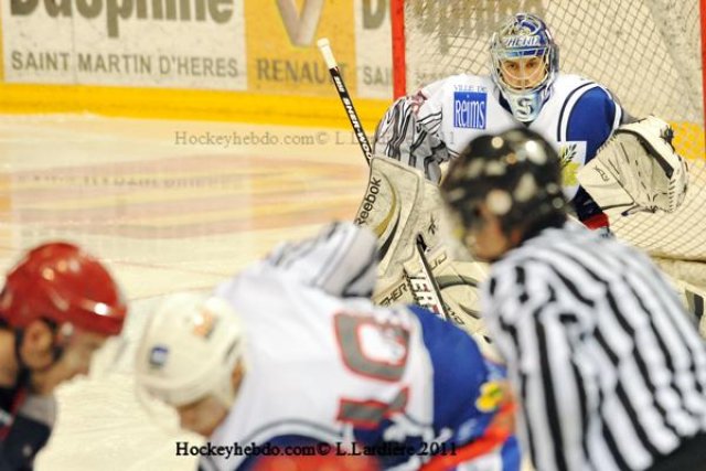 Photo hockey reportage U22: Grenoble prend une grosse option