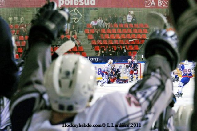 Photo hockey reportage U22: Grenoble prend une grosse option