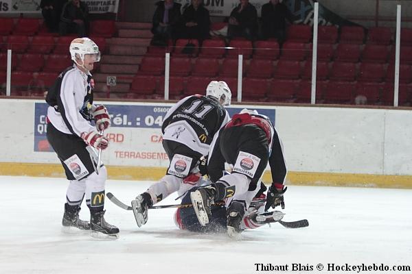 Briançon II 4 - 3 Compiègne