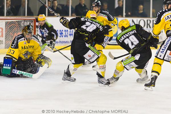 Strasbourg  2 - 4 Rouen