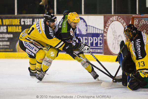 Strasbourg  2 - 4 Rouen