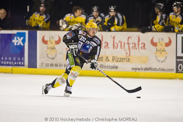 Strasbourg  2 - 4 Rouen