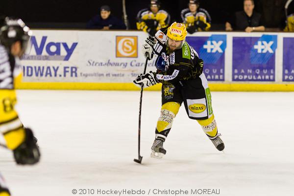 Strasbourg  2 - 4 Rouen
