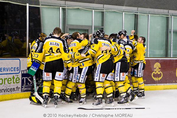 Strasbourg  2 - 4 Rouen