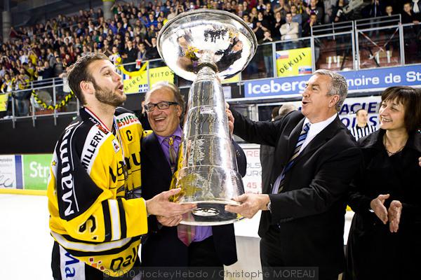 Strasbourg  2 - 4 Rouen