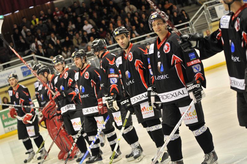 Toulouse-Blagnac 8 - 4 Courbevoie 