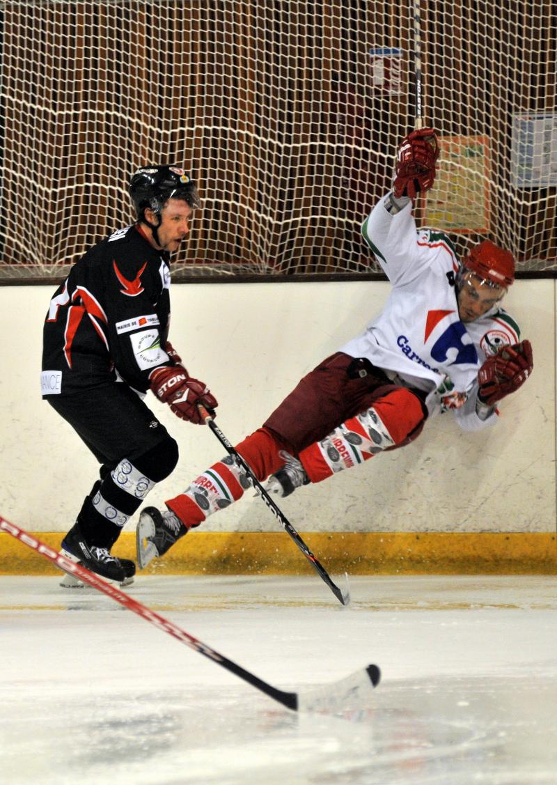 Toulouse-Blagnac 8 - 4 Courbevoie 
