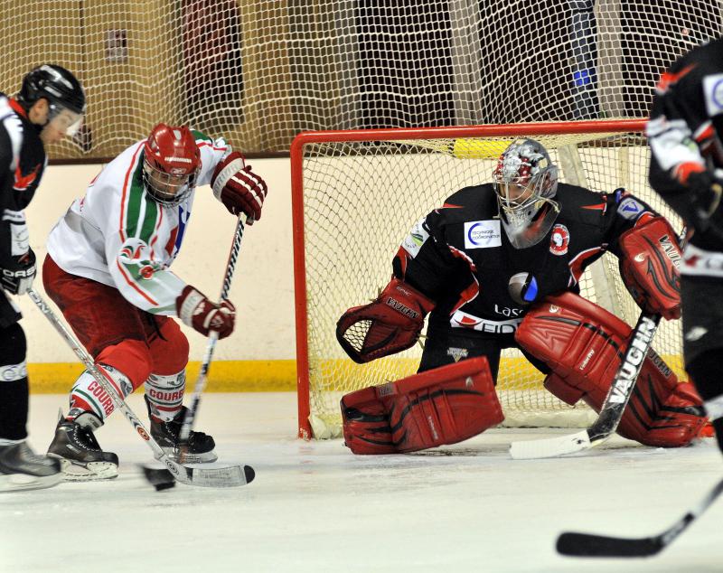 Toulouse-Blagnac 8 - 4 Courbevoie 