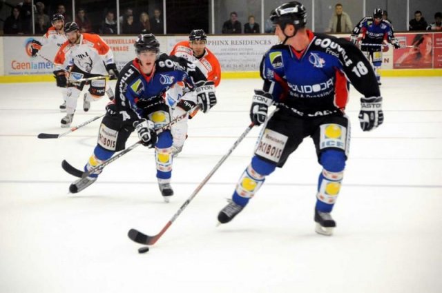 Photo hockey match Caen  - Tours  le 07/10/2008