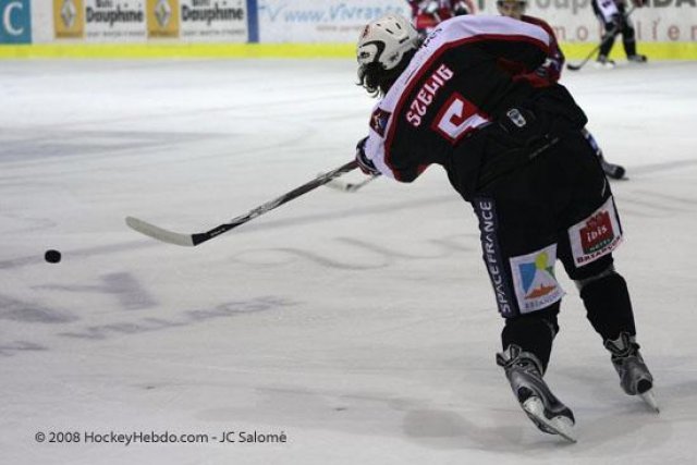 Photo hockey match Grenoble  - Briançon  le 07/10/2008