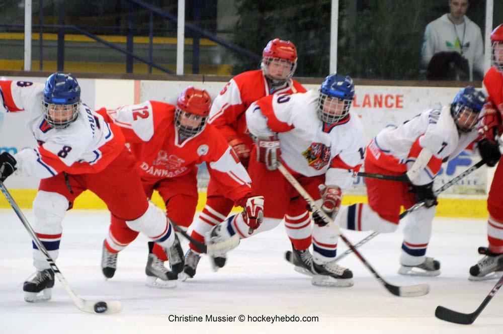 Mondial Féminin : Danemark vs Rep. Tchèque — Reportage