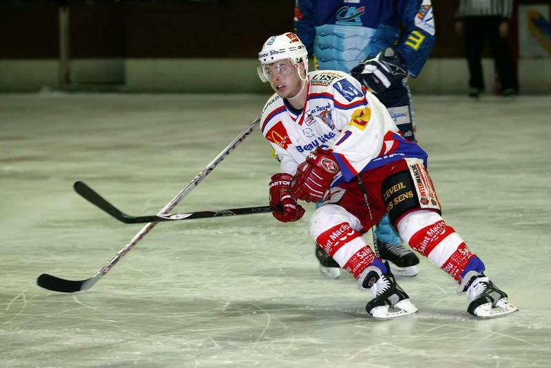 Dijon  4 - 2 Epinal 