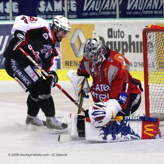 Grenoble  1 - 0 Briançon 