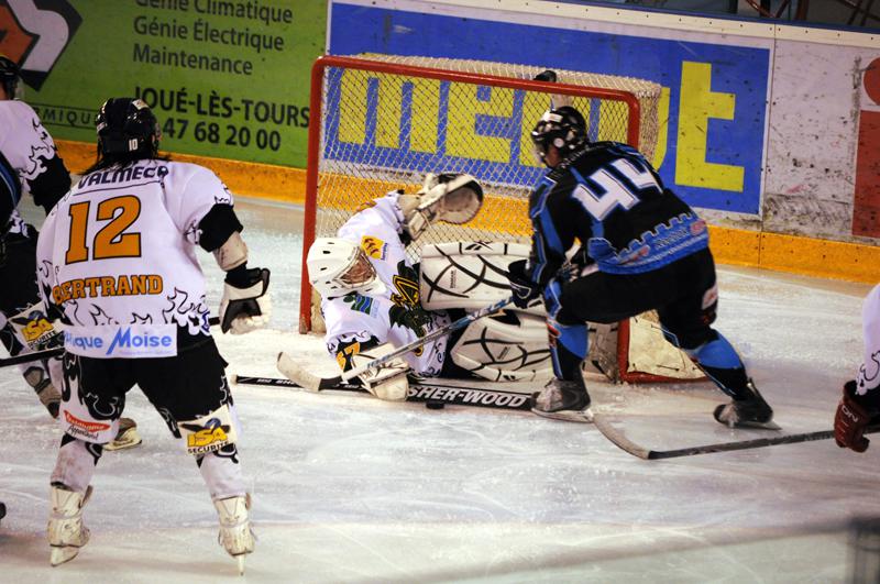 Metz 8 - 1 Tours 
