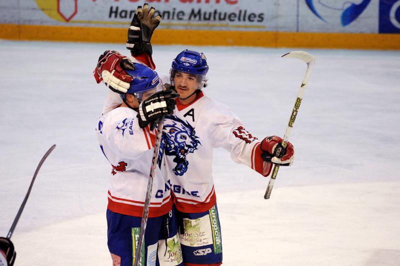 Tours  2 - 4 Compiègne