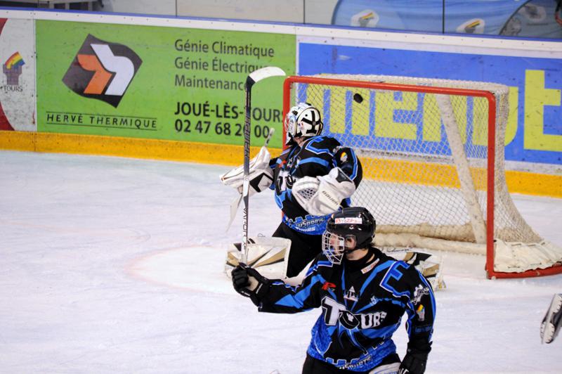 Tours  2 - 4 Compiègne