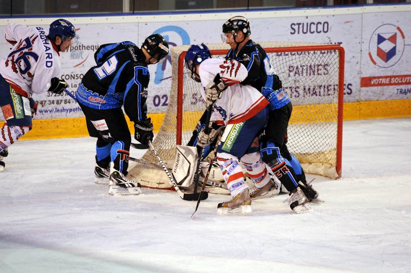 Tours  2 - 4 Compiègne