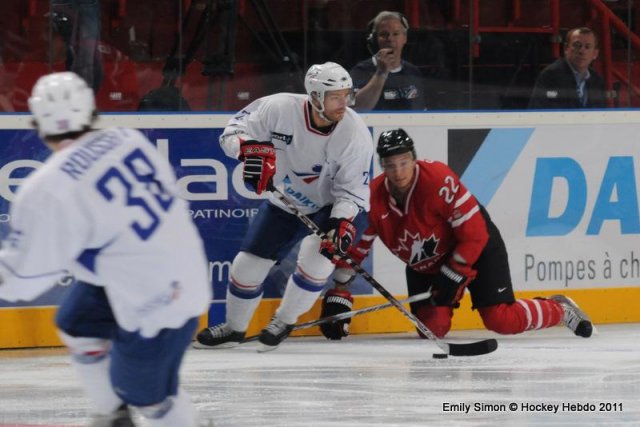 Photo hockey reportage France Canada : Vu par Emily