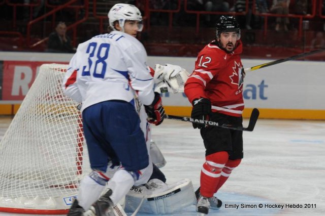 Photo hockey reportage France Canada : Vu par Emily